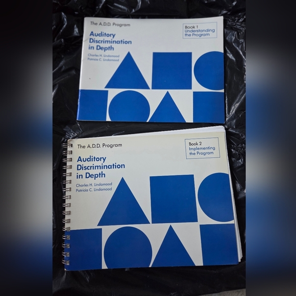 Auditory Discrimination in Depth Books